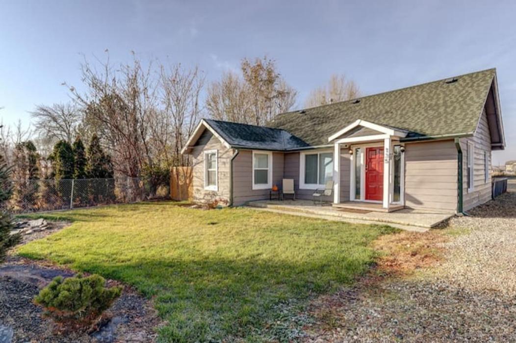 Morningstar Cottage A Quiet Home In Star, Id With A Fenced In Yard For Furry Friends And A Huge Gravel Rv Lot, Conveniently Located Wineries, Downtown Shopping, Horseback Riding And The Snake River Eagle Esterno foto